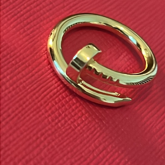 Designer Style Gold Plated Unisex Fashion Ring- Size 7 - Picture 10 of 15